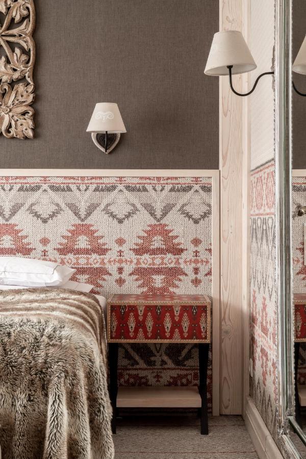 Aries Suite